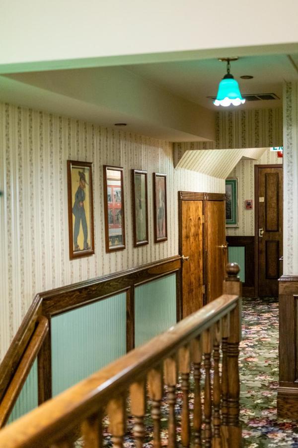 Saddleback Inn At Lake Arrowhead Dış mekan fotoğraf