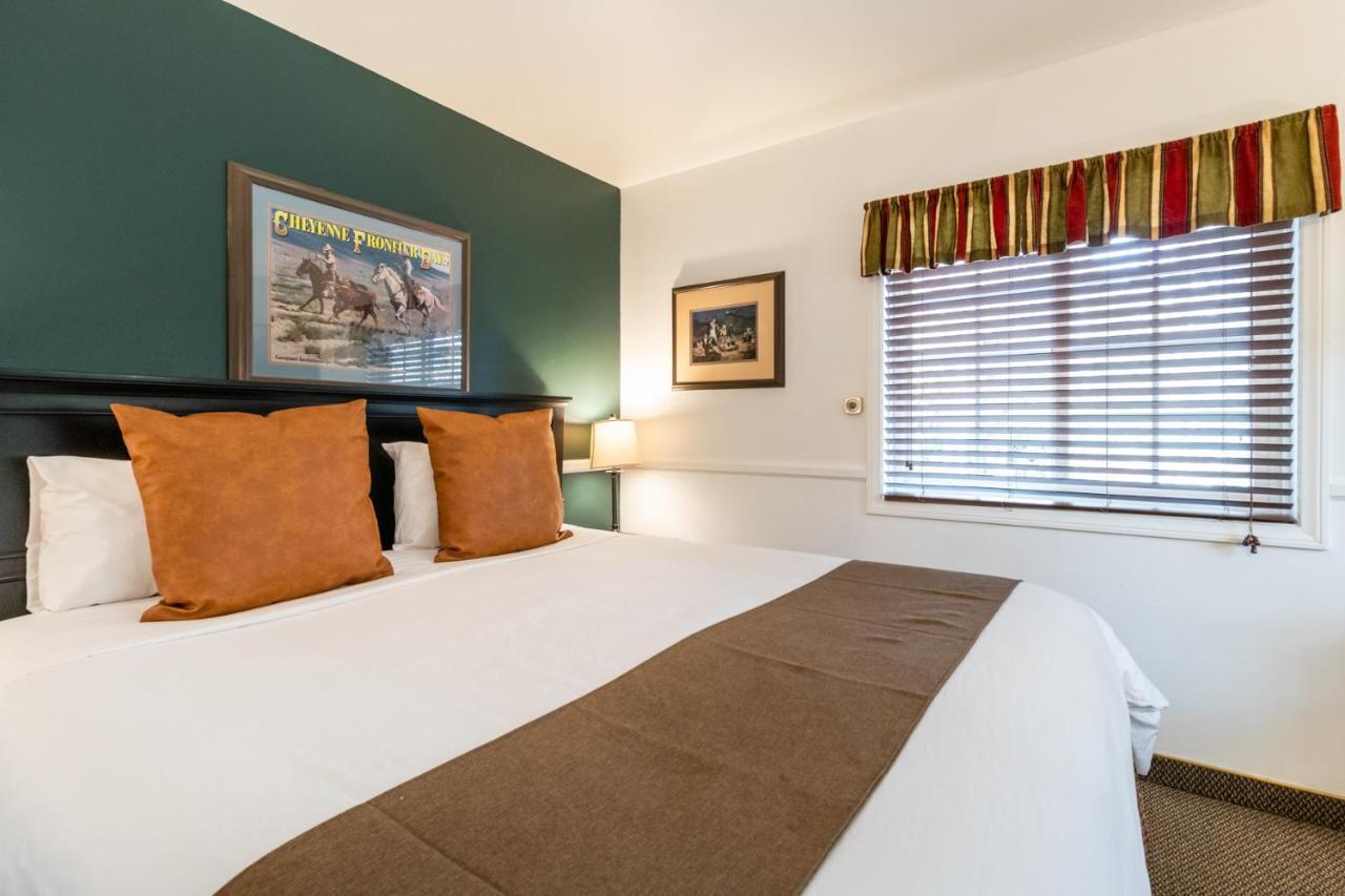 Saddleback Inn At Lake Arrowhead Dış mekan fotoğraf