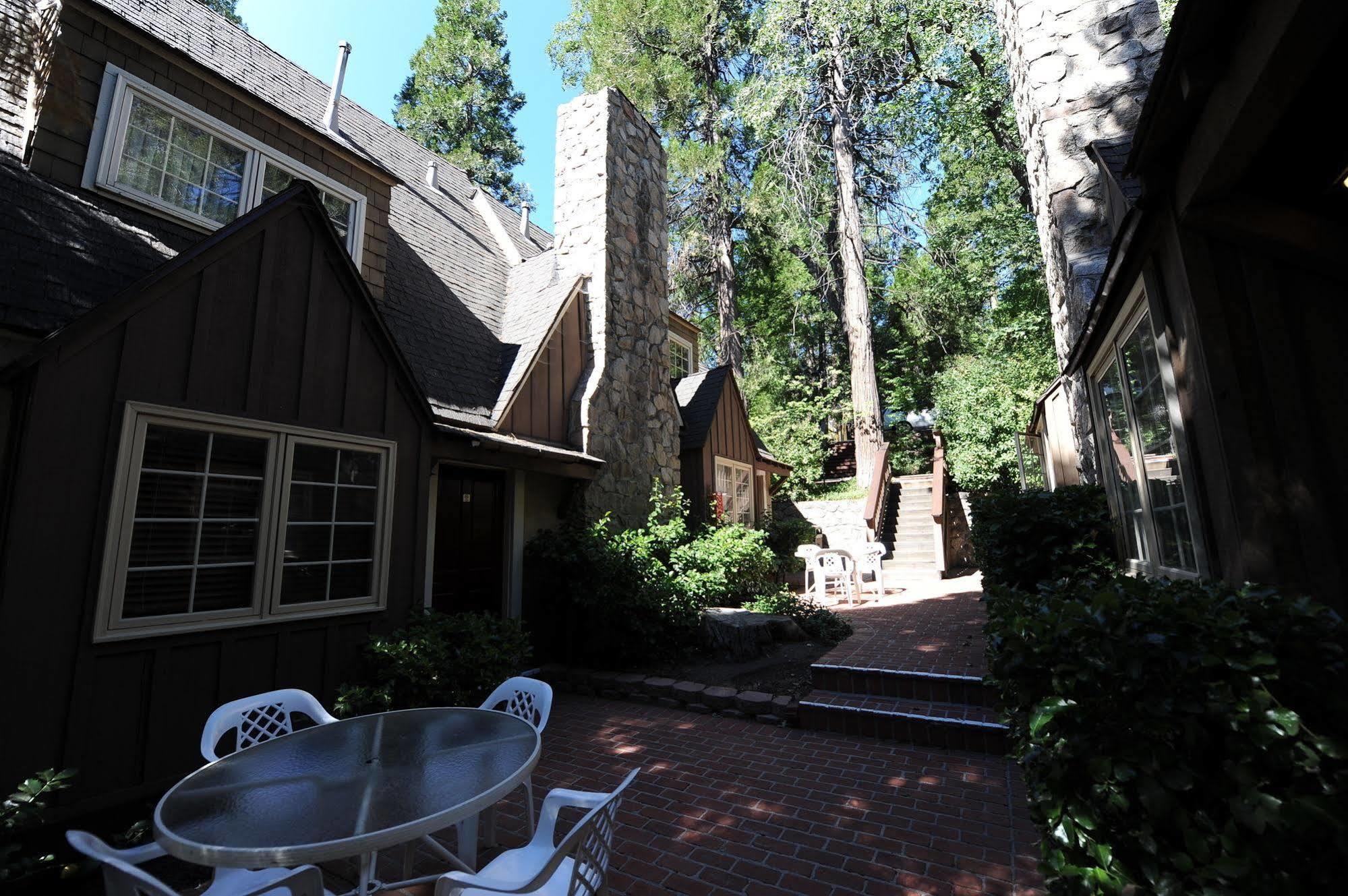Saddleback Inn At Lake Arrowhead Dış mekan fotoğraf