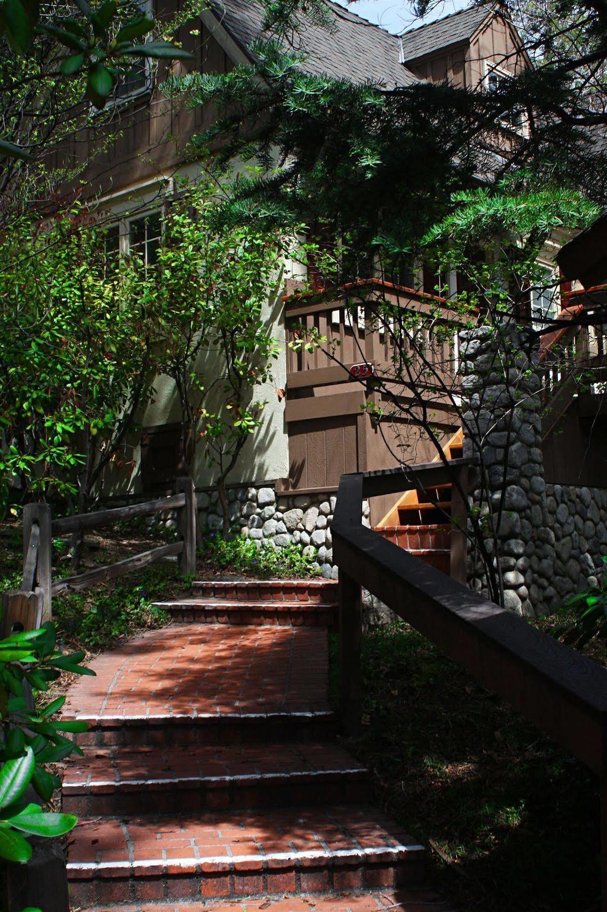 Saddleback Inn At Lake Arrowhead Dış mekan fotoğraf